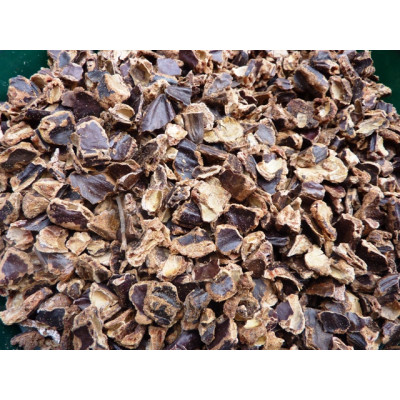 Locust Bean pieces (Carob)